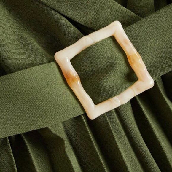 Plus Pleated Hem Belted Jumpsuit – Elegance Redefined - Picture 3 of 4